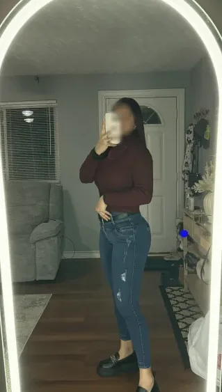 Carina, 29