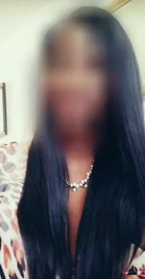 Dilara, 39