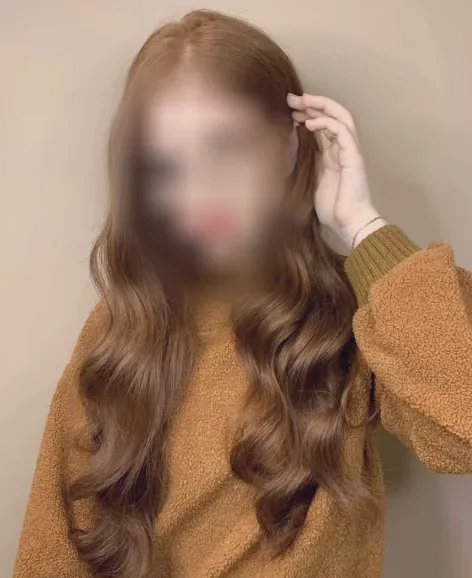 Franziska, 24