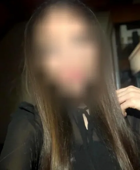 Jelena, 27