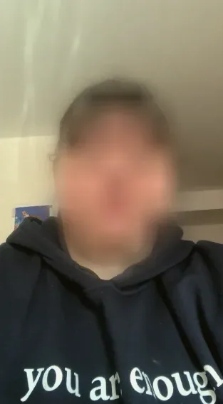 Katrin, 31