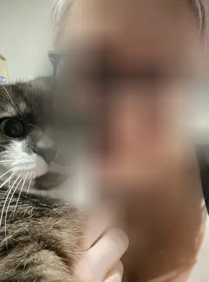 Lilly, 40
