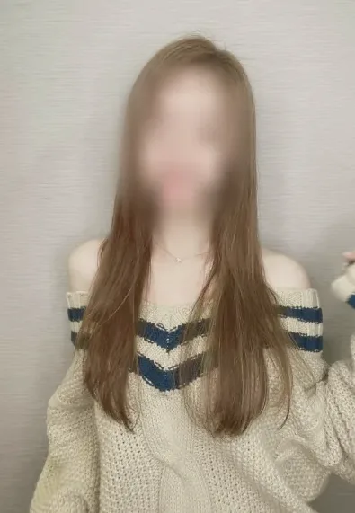 Lisa, 28