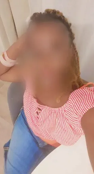 Tanja, 29